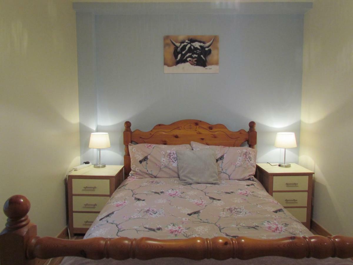Farraline Court Apartment Inverness Luaran gambar